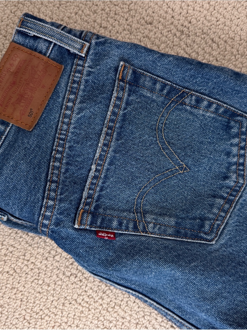 Levi's 501 Women's Straight Jeans in Blue